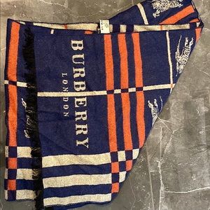 BURBERRY 100% CASHMERE SCARF